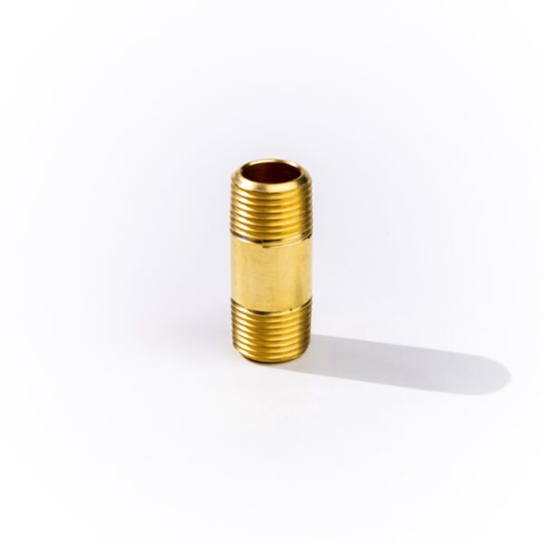 02MP-02MP LONG NIPPLE 1.5"