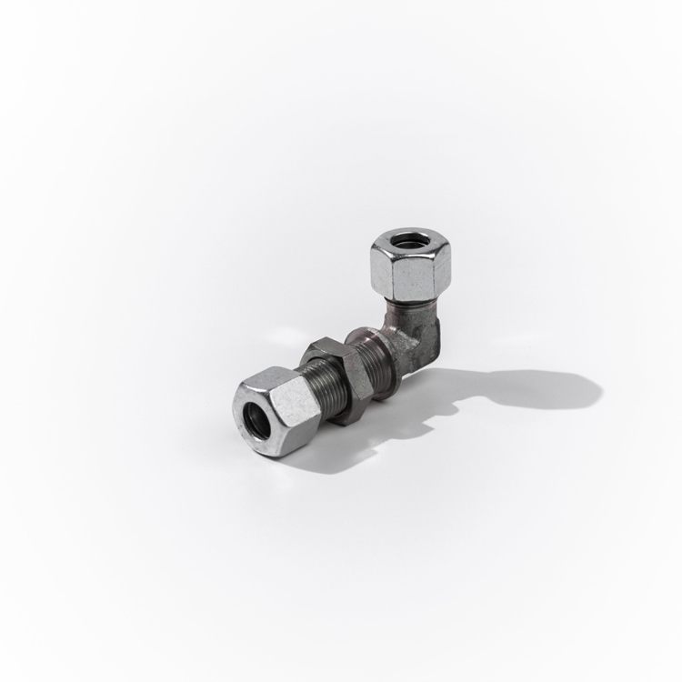 L42(52X2.0) UNION BULKHEAD 90