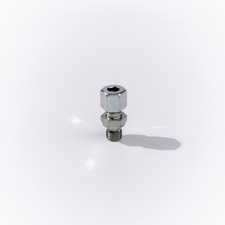 L12(18X1.5)-14MM MALE STUD CPLG - Image 2